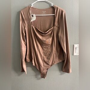 Elegant Long Sleeve Bodysuit in Brown